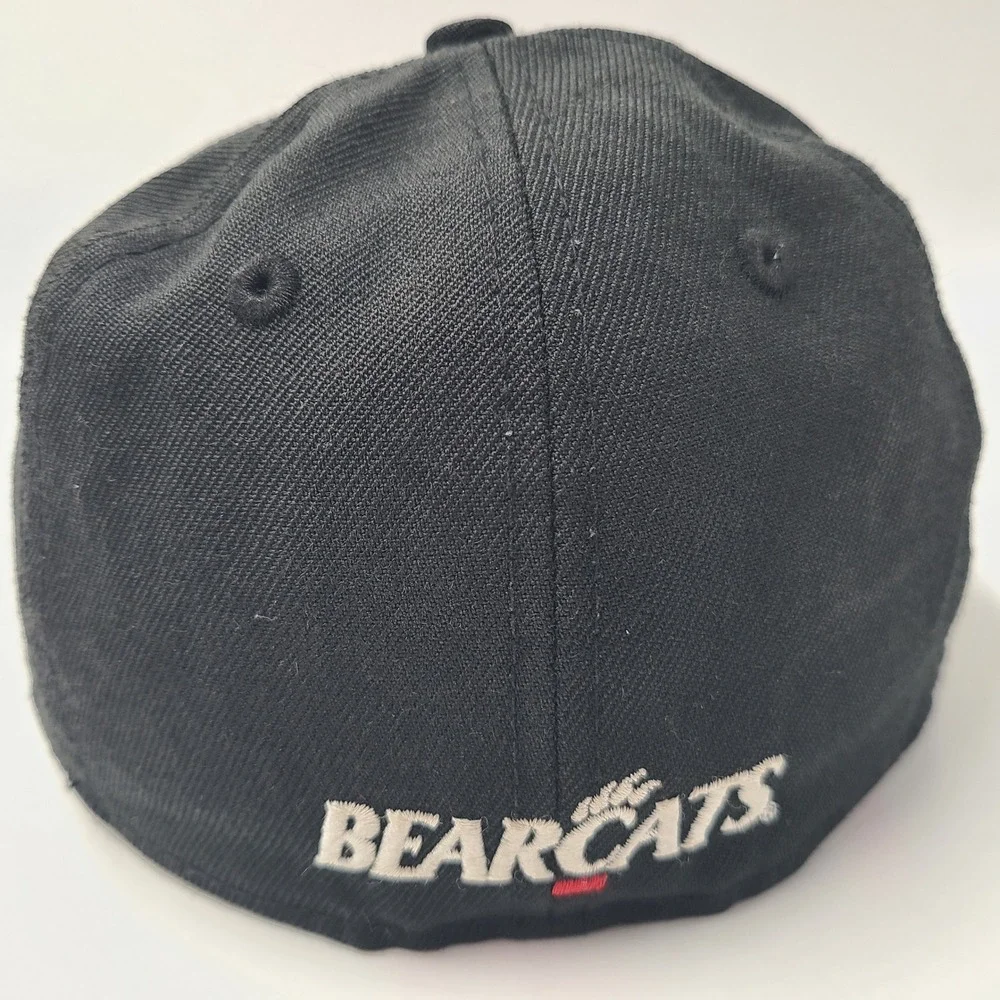 Youth‎ Cincinnati Bearcats Hat Fitted 6 5/8 New Era 59Fifty Black Red NCAA Wool